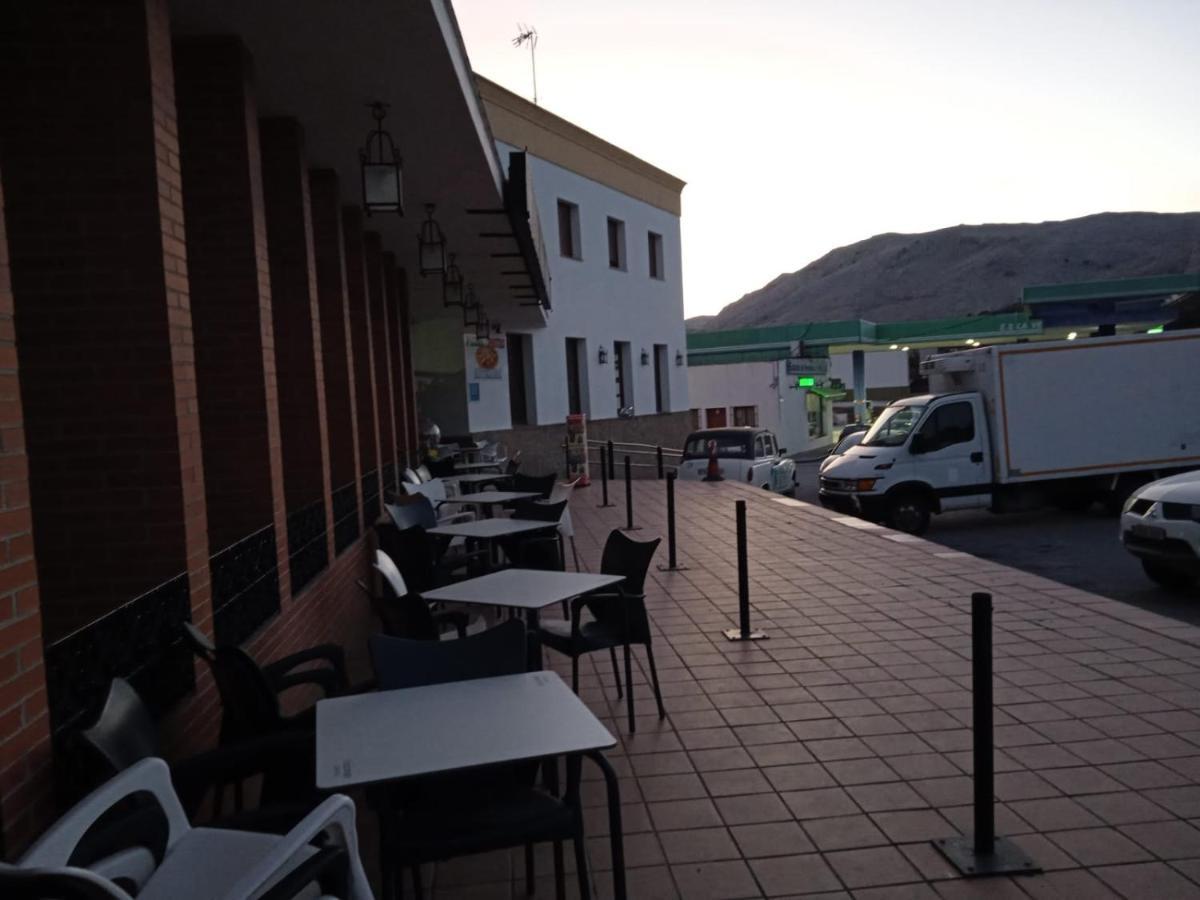 Apartamentos Refugio Del Viajero Parauta Екстер'єр фото